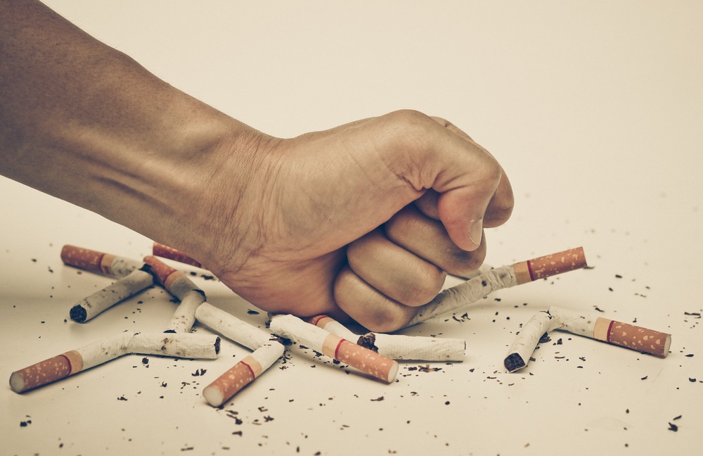 smoking 2 cigarettes a day while pregnant Active or passive maternal smoking increases the risk of low birth weight or preterm delivery: Benefits of cessation and tobacco control policies smoking 2 cigarettes a day while pregnant Active or passive maternal smoking increases the risk of low birth weight or preterm delivery: Benefits of cessation and tobacco control policies